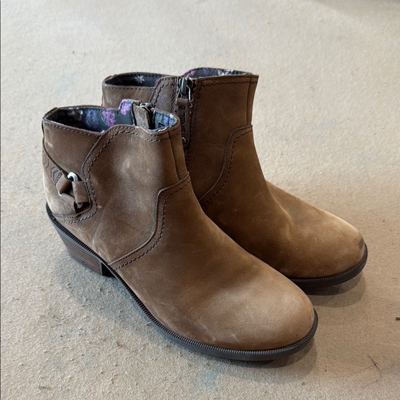 Teva Brown Ankle Booties with Slip-On Design - Picture 1 of 5